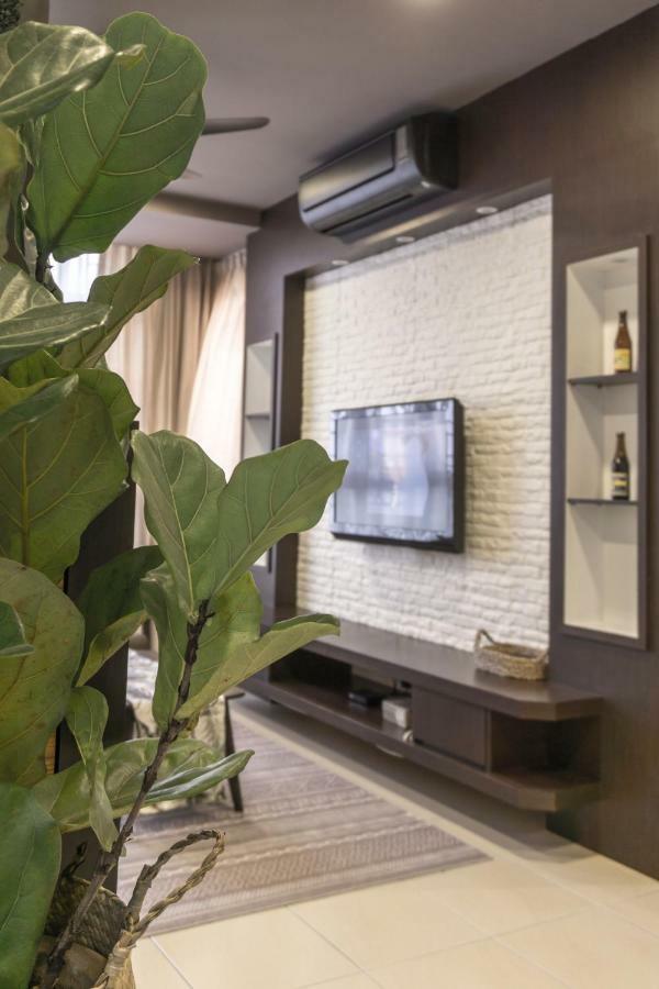 Arc1901 Staycation コタバル エクステリア 写真